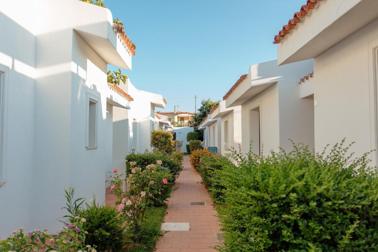 Resort Fior Di Sardegna 波萨达 外观 照片