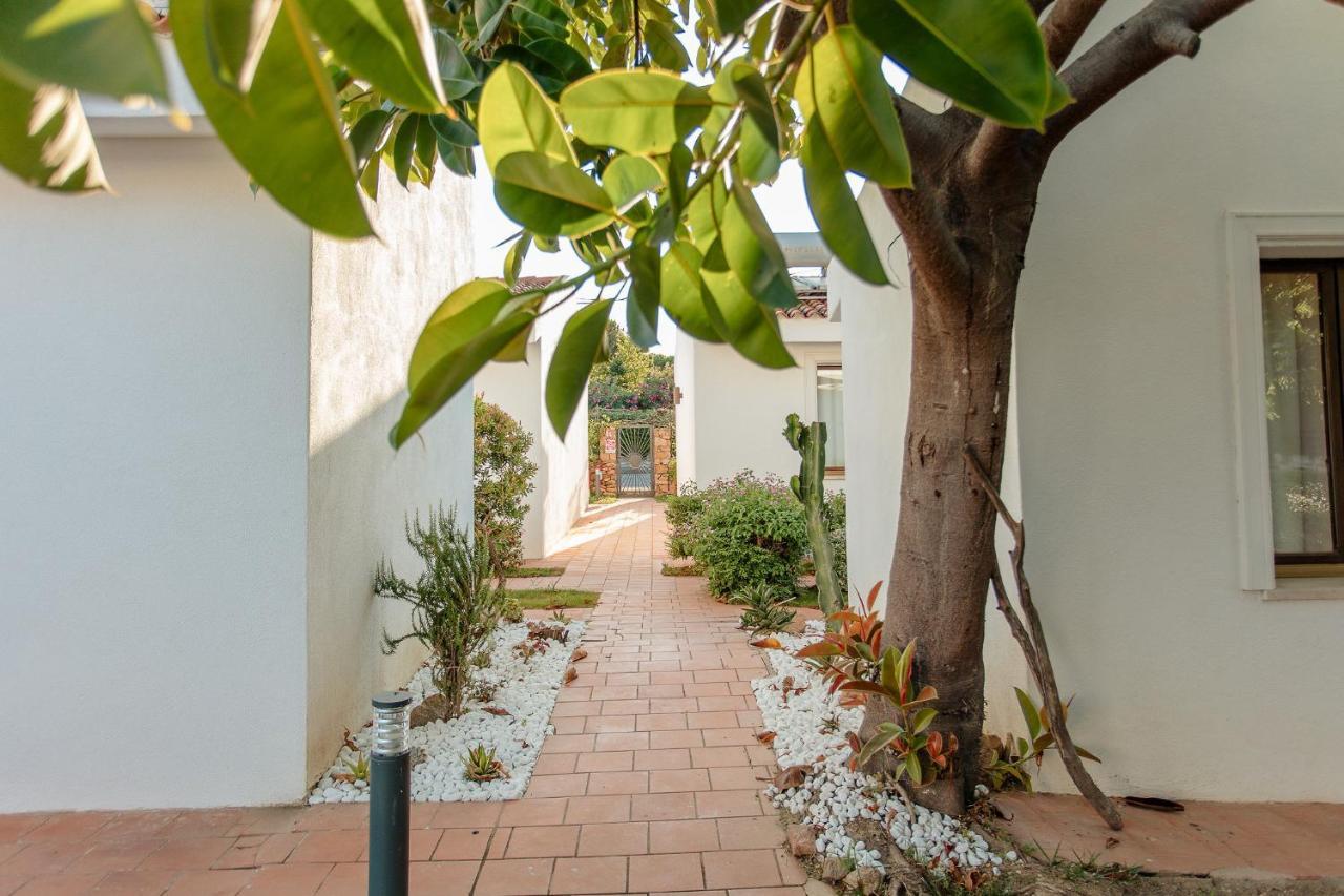 Resort Fior Di Sardegna 波萨达 外观 照片