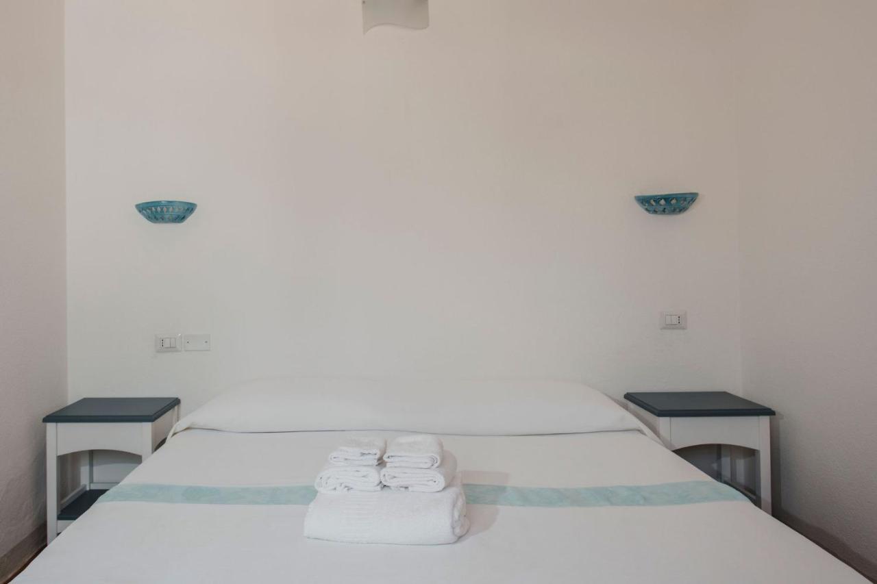 Resort Fior Di Sardegna 波萨达 外观 照片