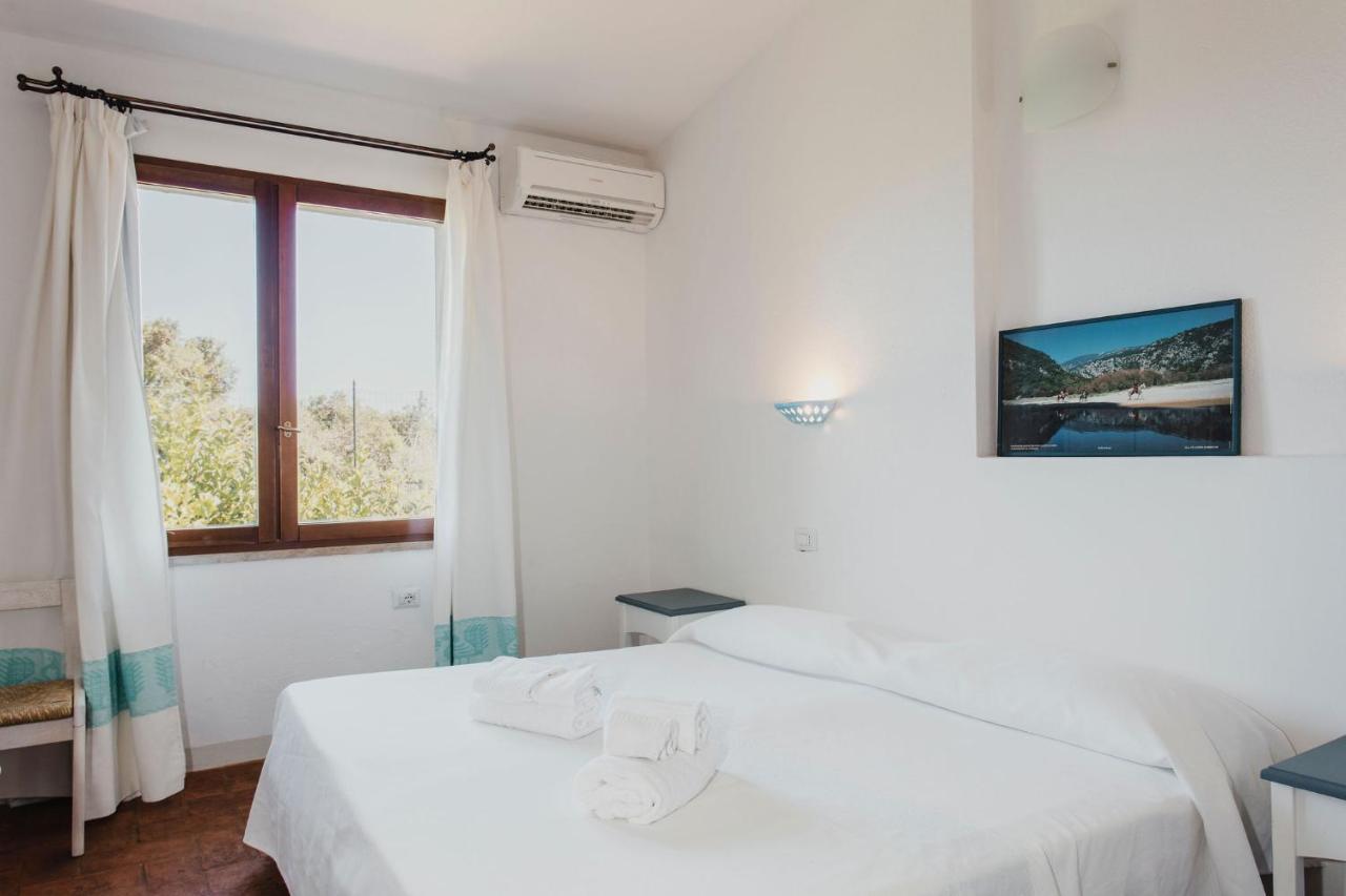 Resort Fior Di Sardegna 波萨达 外观 照片