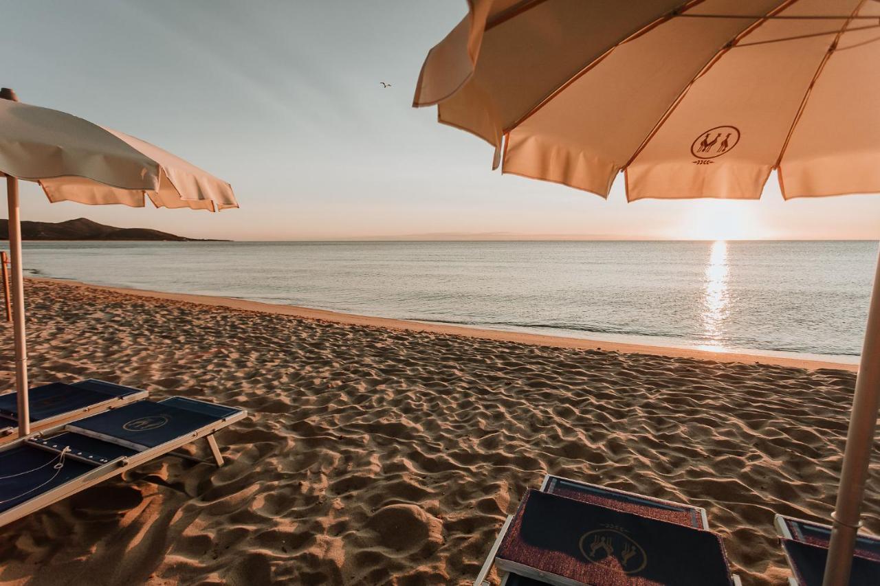 Resort Fior Di Sardegna 波萨达 外观 照片